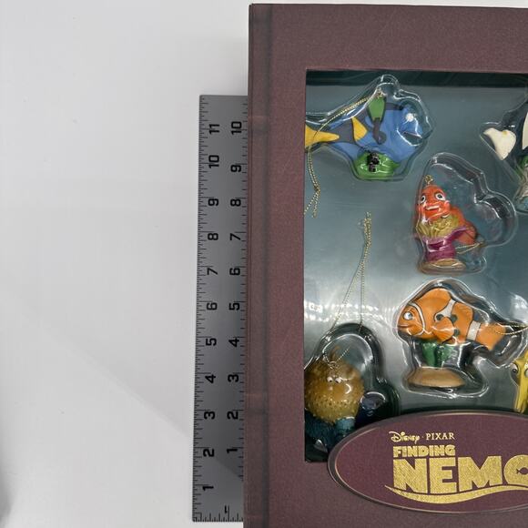 Disney Pixar Finding Nemo Storybook Ornament Set Complete 6pc set RARE RETIRED - Picture 10 of 12